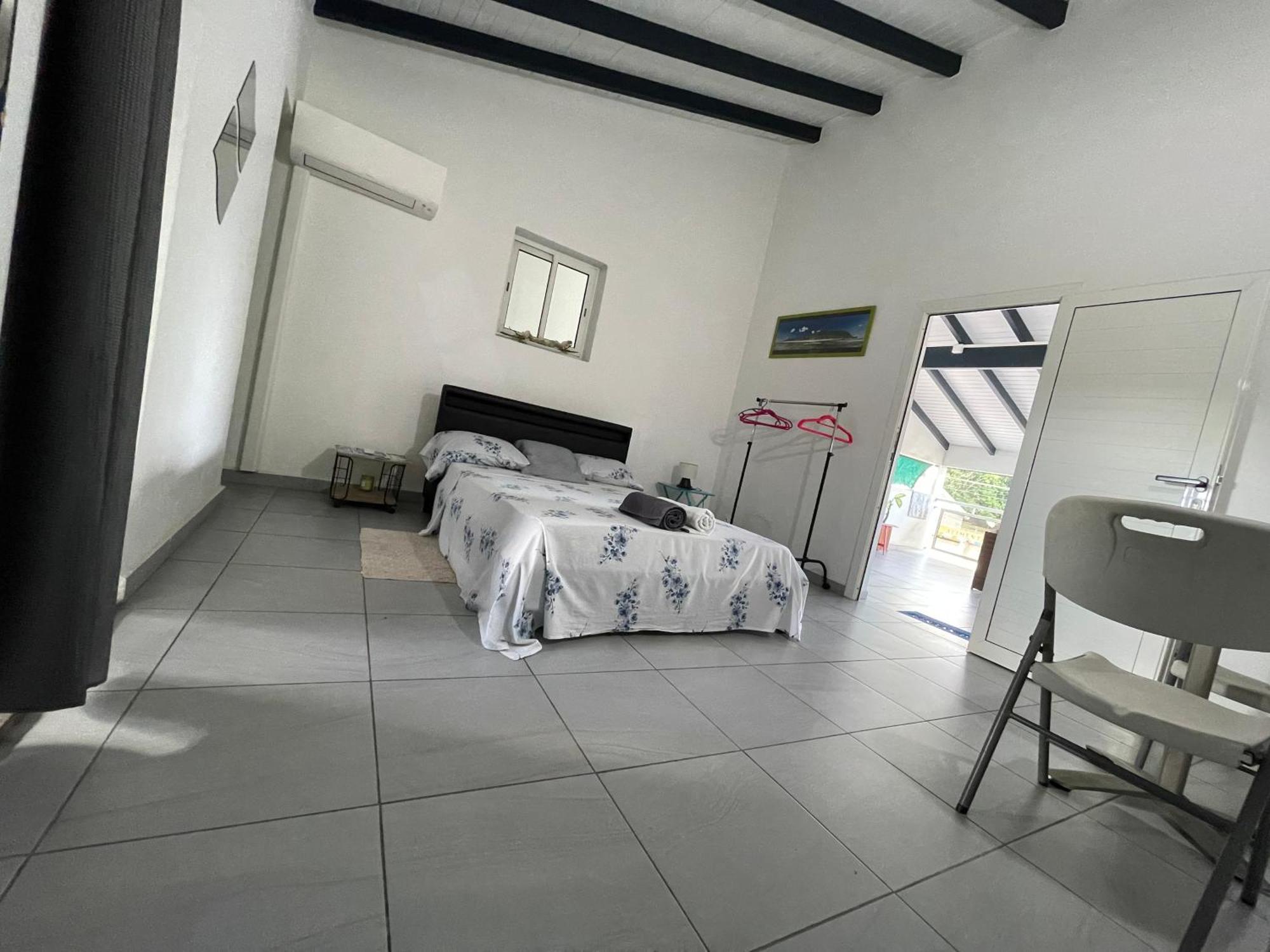 Jg Chambre Double Sainte-Anne  Buitenkant foto